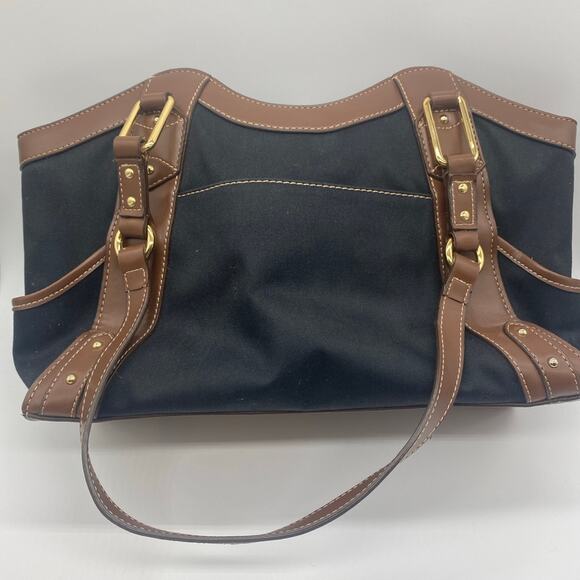 Aigner Handbags - Aigner purse with multiple compartments
